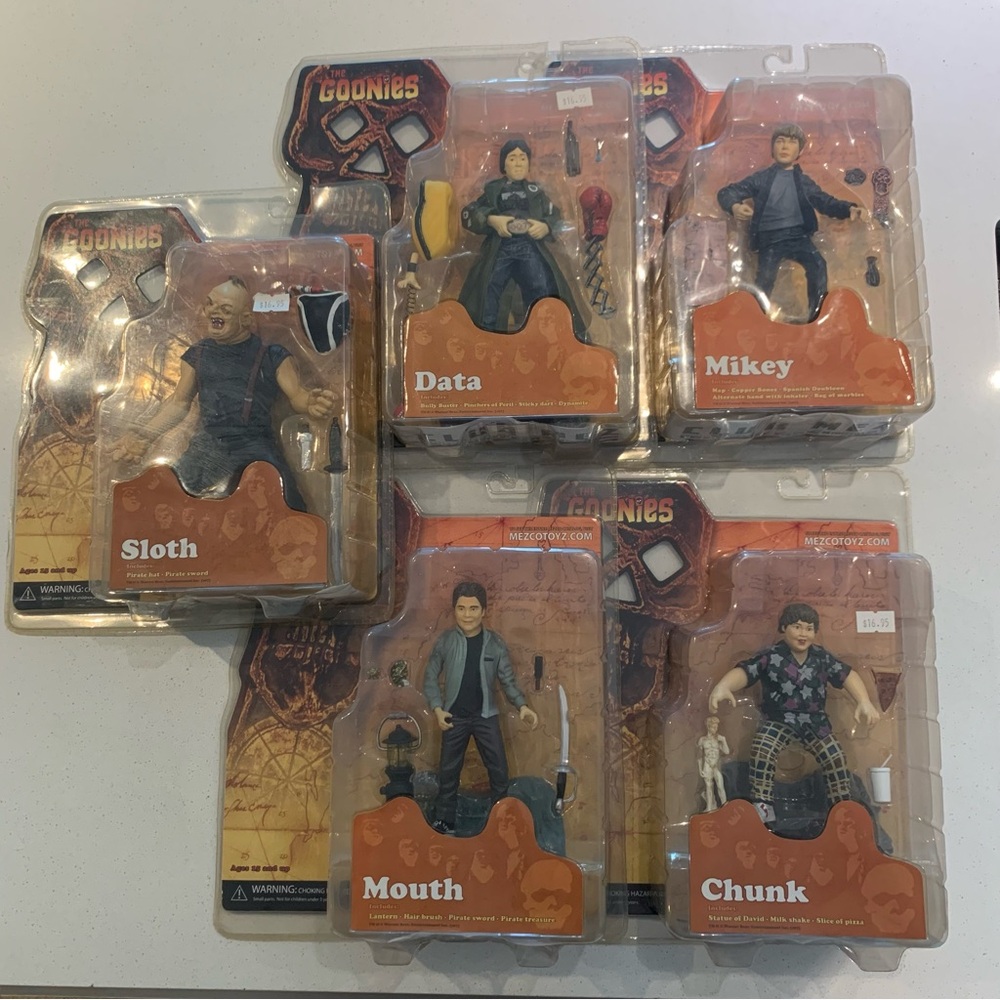 Mezco The Goonies Action Figure Set of 5 (2007) New
